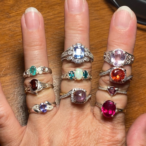 Meet your Posher, Cassie - Picture 7 of 16